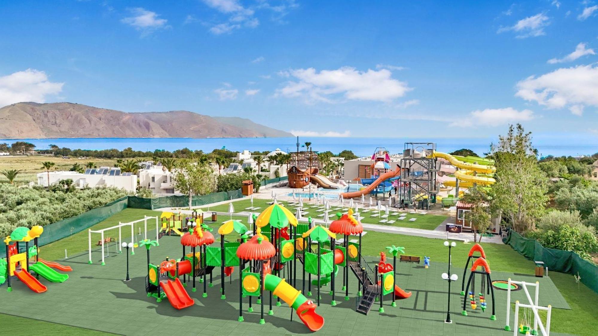 Georgioupolis & Aqua Park Resort 5*